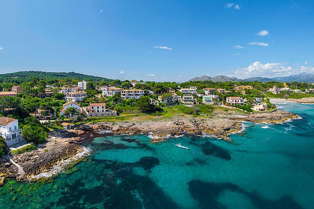 Villa Tita De Manresa, Con Jardines Y Vista Mar Alcúdia Eksteriør bilde